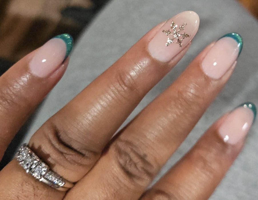 Nails That Speak Studio logo